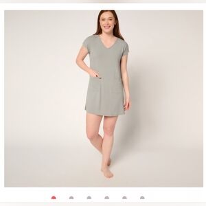 Grey Muk Luk Tunic/ Lounge  1X LADIES